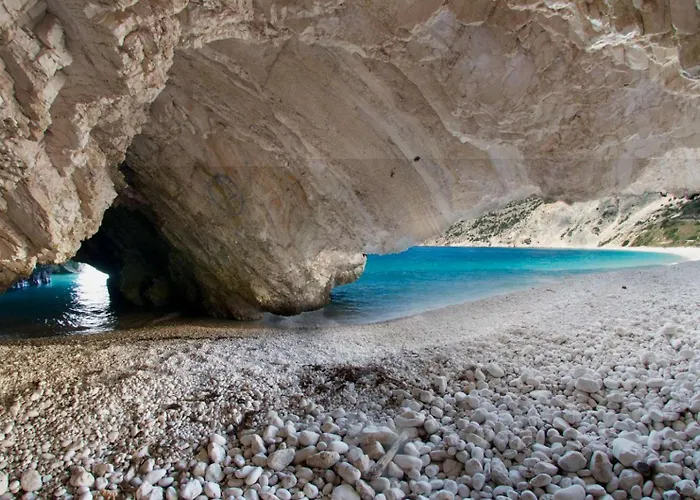 Melissani סאמי