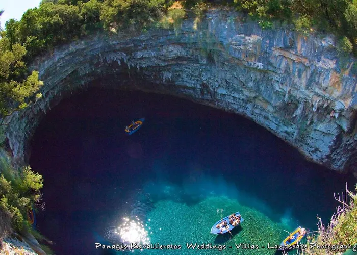 Melissani Σάμη